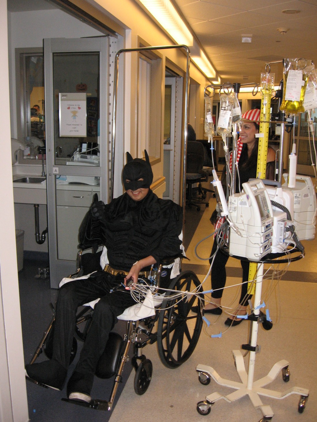 How come we never see Cesar and Batman at the same time?