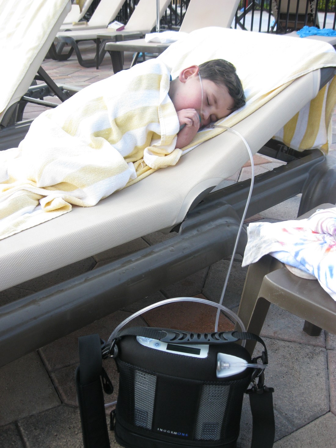 Rudy tried hard but just couldn't keep up with the big kids...he took a long poolside nap!   Ahhh, the sign of a good day and a great week of fun!