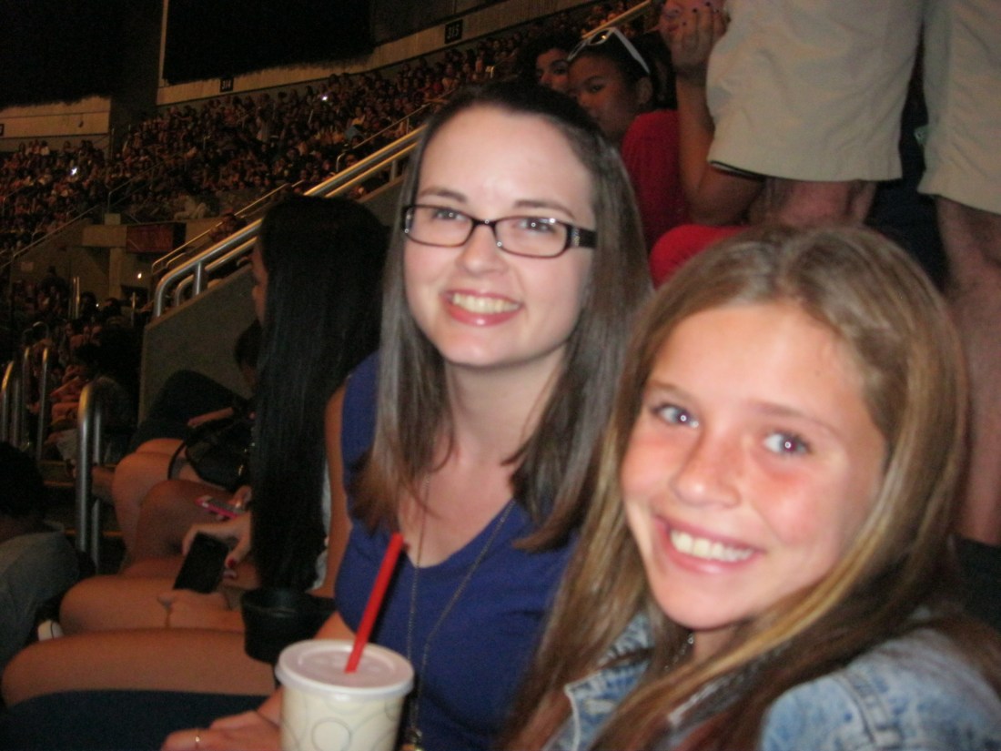 Livy's first BIG concert with friend Amy!  Woo Hoo!!