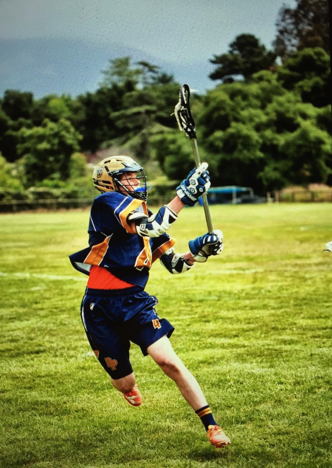 We left Westmont and headed straight over to a lacrosse festival Max's high school participated in...a quick stop to watch one of his games and then we headed home to relieve Wilson of "Rudy duty" so he could get ready for prom!!!