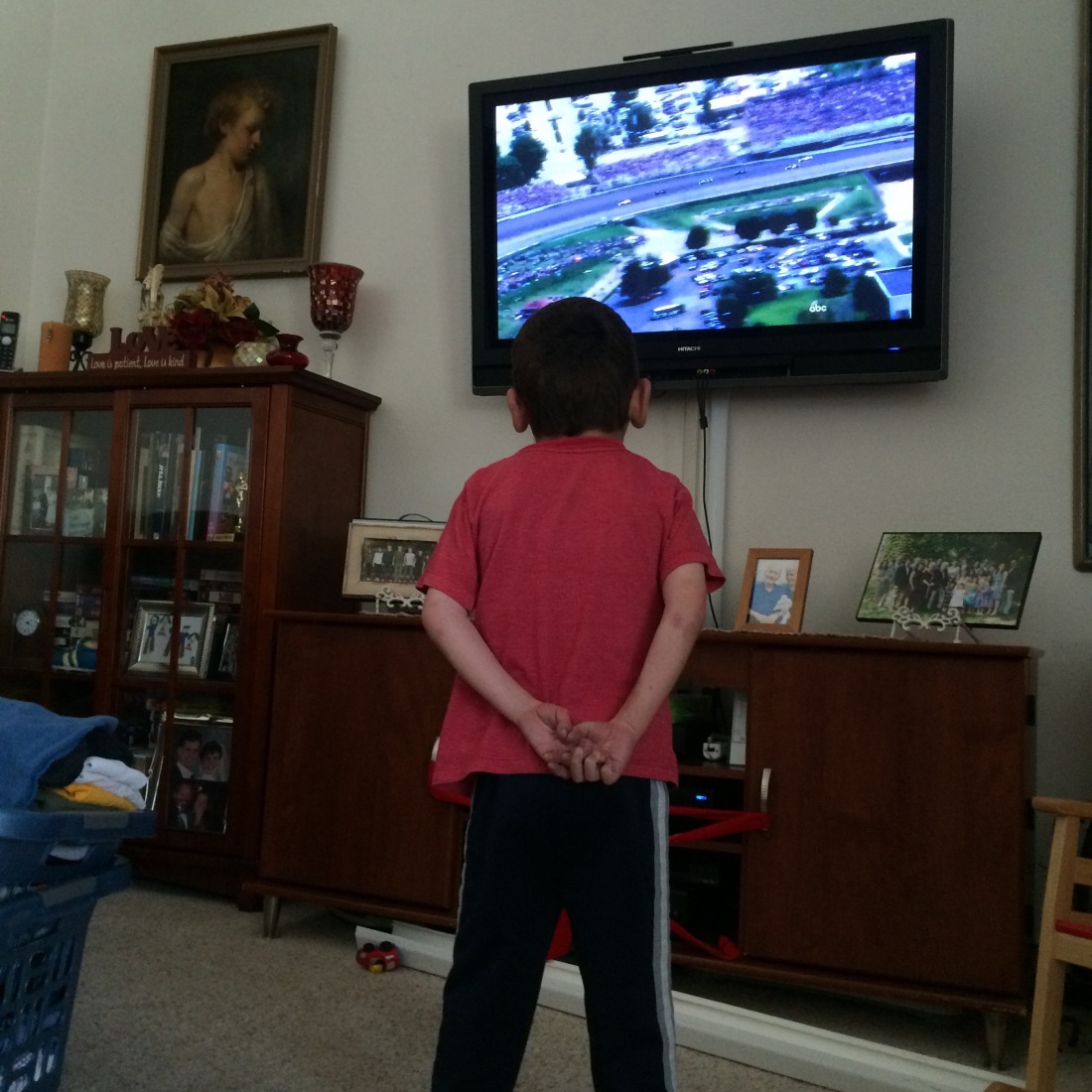 Rudy also discovered the great fun and excitement of the Indy 500...he was mesmerized!  Yay!  The tradition continues...maybe we'll take him to see the real deal someday.