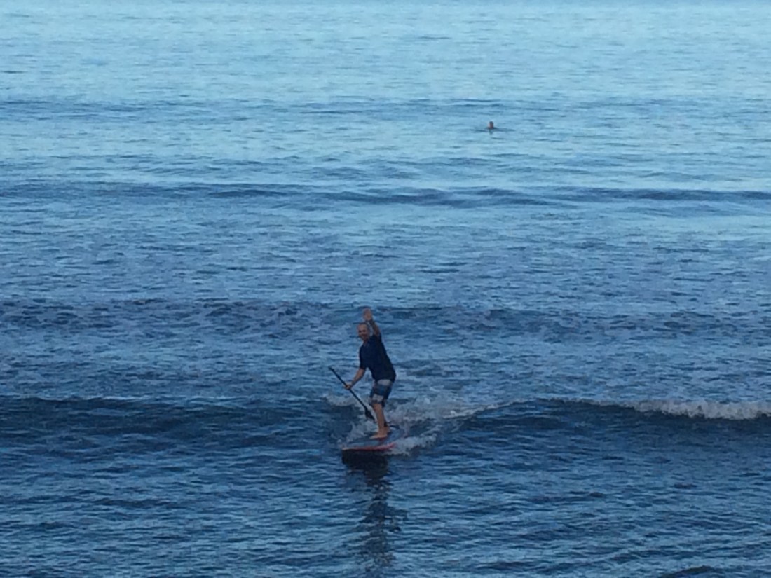 Rolf's big treat was getting to step off the lanai and SUP anytime he wanted...thanks to a little El Nino, our side of the island enjoyed unusual swells this time of year.  Rolf was a happy camper!
